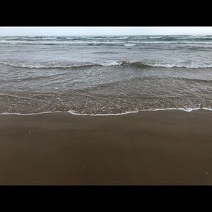 Meet your Posher, Nola